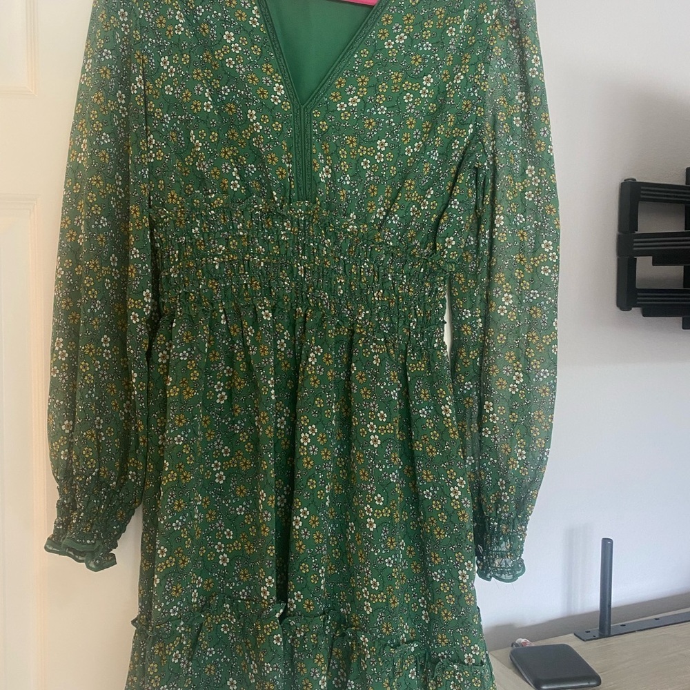 Green Max Studio Mini Dress Size M